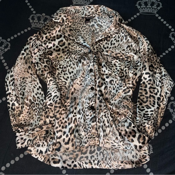 Victoria's Secret Leopard Print Pajama Set - Picture 2 of 7